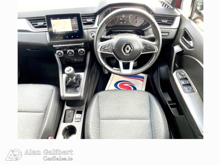 2022 Renault Captur ICONIC EDITION  TCE € €16,995 thumbnail