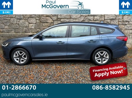 2023 Ford Focus - view 3