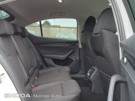 2021 Skoda Octavia - thumbnail 22