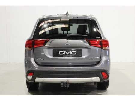 2017 Mitsubishi Outlander OUTL 4WD 6MT 4DR 7S 17MY 7 SEATS €16,950 thumbnail