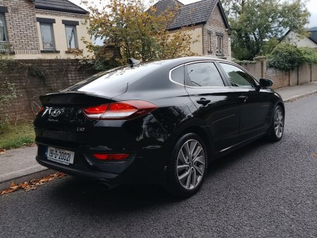 2019 Hyundai i30 i 30 Fastback 5DR €13,950