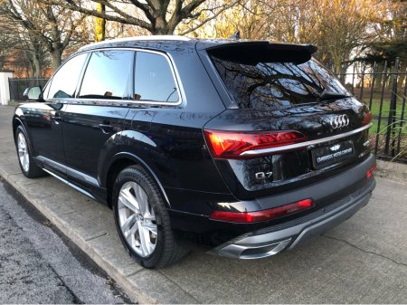 2020 Audi Q7 S LINE 55 TFSI E QUATTRO HYBRID €39,950 thumbnail