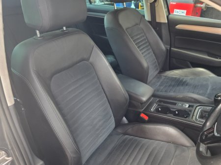 2016 Volkswagen Passat - photo 4