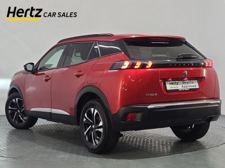 2023 Peugeot 2008 - thumbnail 3