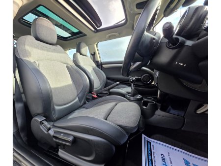 2015 MINI Hatch 1.5 3DR COOPER €12,950 thumbnail