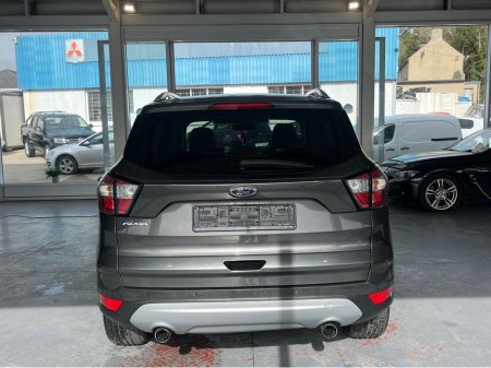 2017 Ford Kuga - thumbnail 5