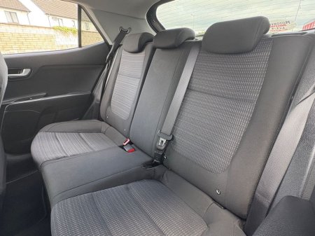 2017 Kia Stonic - thumbnail 8