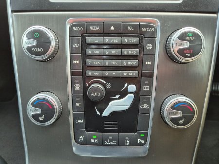 2015 Volvo V60 1.6 PETROL AUTO / LUX SPEC / LOW MILEAGE / TAX €400 (152 REG ) €12,950 thumbnail