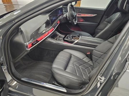 2023 BMW 7 Series - thumbnail 16