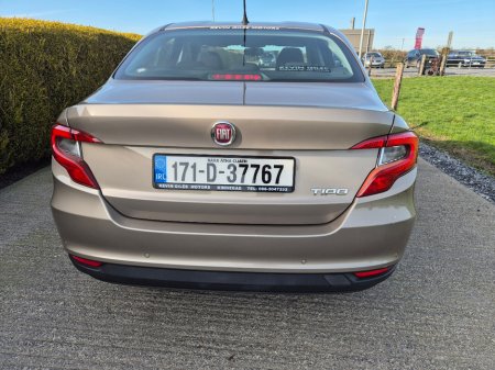 2017 Fiat Tipo - thumbnail 15
