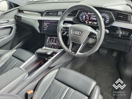 2023 Audi e-tron - thumbnail 12