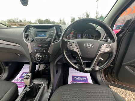 2015 Hyundai Santa Fe - thumbnail 18