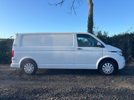 2021 Volkswagen Transporter  €16,998 thumbnail