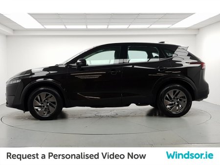 2021 Nissan Qashqai 1.3 PET MILD HYBRID SV €23,495 thumbnail