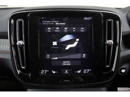 2019 Volvo XC40 2.0 T4 R-DESIGN PRO *LEATHER*BI-TONE ROOF* thumbnail