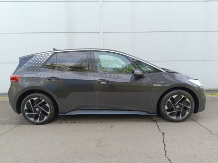 2022 Volkswagen ID.3 High spec Business Pro 145HP 58kWh €21,495