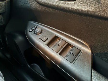 2017 Honda Fit 1.5i Petrol Hybrid L Automatic €13,750 thumbnail