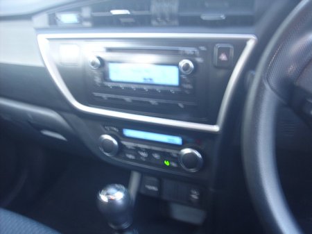 2013 Toyota Auris 1.33 TERRA NG 4DR €6,950 thumbnail