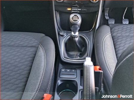 2023 Ford Puma ONLY €76 PER WEEK! 1.0L EcoBoost Hybrid 125PS Titanium €19,900 thumbnail