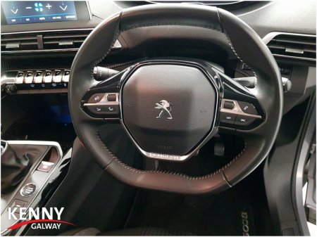 2022 Peugeot 5008 - thumbnail 23