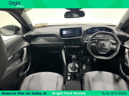 2025 Peugeot 2008 - thumbnail 17