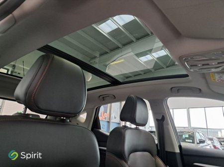 2022 MG ZS - thumbnail 17