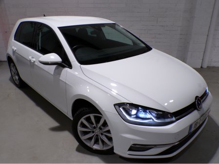 2018 Volkswagen Golf *2018*ONLY 16,000 MILES*AUTO*VW GOLF 1.2 MARK 7.5*COLOUR CAMERA*SAT-NAV*APPLE-CARPLAY*ANDROID AUTO*UP-GRADED VW ALLOYS*XL MEDIA*FLAT-BOTTOM SPORT STEERING WHEEL WITH ADAPTIVE CRUISE CONTROL**RADAR ASS €18,900 thumbnail