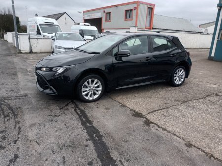 2024 Toyota Corolla HYBRID LUNA H/8 4DR AUTO €27,950 thumbnail
