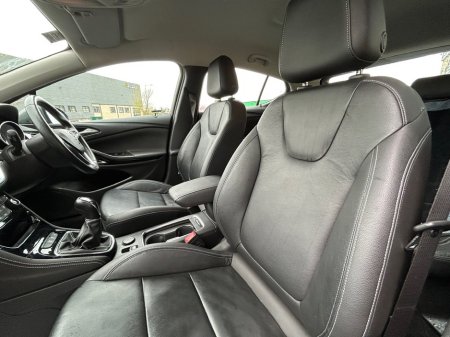 2017 Opel Astra - thumbnail 13