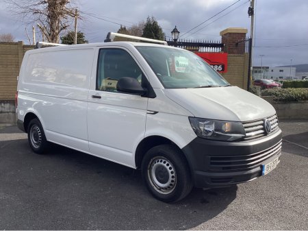 2019 Volkswagen Transporter - thumbnail 2