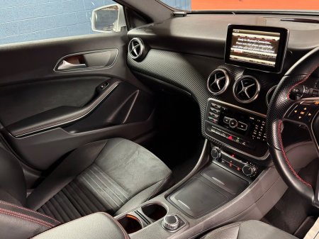 2015 Mercedes-Benz A Class - thumbnail 31