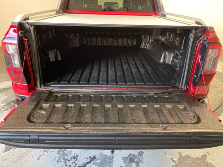 2024 Ford Ranger RANGER DC WILDTRAK OGP 3.0 L 24 €44,711 thumbnail