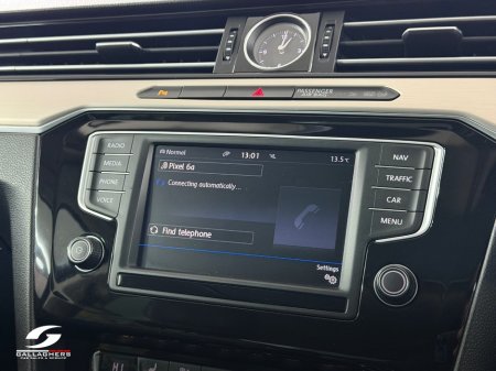 2017 Volkswagen Passat - thumbnail 29