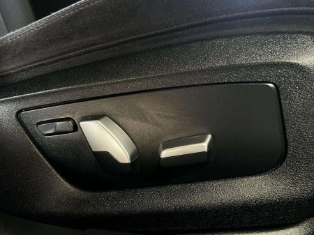 2018 BMW 5 Series - thumbnail 20