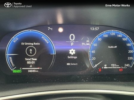 2025 Toyota Corolla COROLLA HB LUNA €29,950 thumbnail