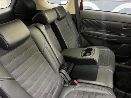 2019 Mitsubishi Outlander €22950 2019 MITSUBISHI OUTLANDER PHEV G PLUS PACKAGE 2.4 AUTOMATIC / CRUISE CONTROL / 360° PARKING CAMERA / ELECTRIC HEATED SEATS / HEATED STEERING WHEEL / PADDLE SHIFTERS €22,950 thumbnail