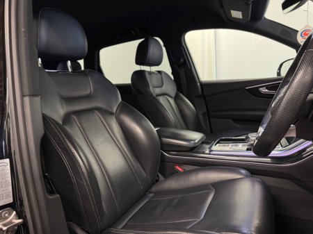 2021 Audi Q7 - thumbnail 12