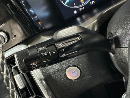 2023 Kia Sorento SAM Plug In Hybrid 4x4 7 Seater €49,800 thumbnail