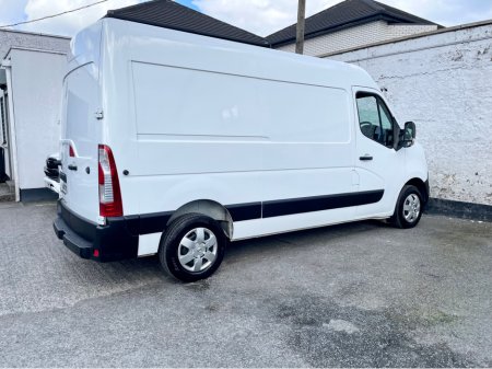 2023 Nissan Interstar - thumbnail 18