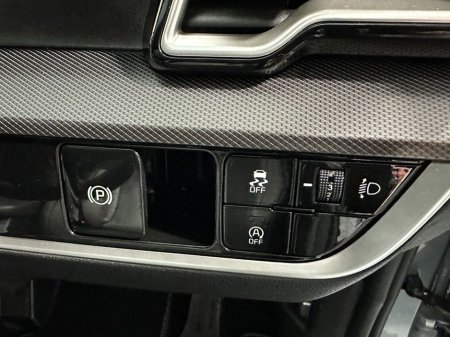 2025 Kia Sportage - thumbnail 25