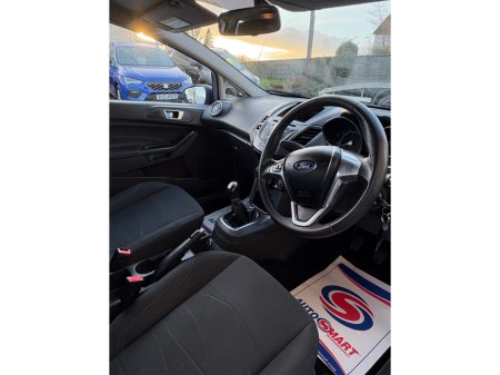 2014 Ford Fiesta STYLE €6,750 thumbnail