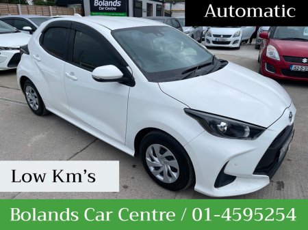 2020 Toyota Yaris (Very Low Km's) 1.0 AUTOMATIC 5DR MODEL  www.bolandscarcentre.ie
