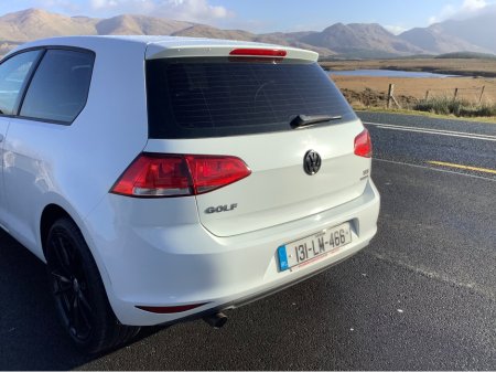 2013 Volkswagen Golf 1.6 TDI S BLUEMOTION 105PS 3DR €7,950 thumbnail