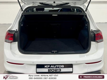 2023 Volkswagen Golf Life 2.0TDI 115bhp 5dr Auto - 231 Reg €29,995 thumbnail
