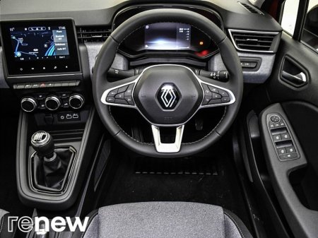 2025 Renault Clio - thumbnail 22