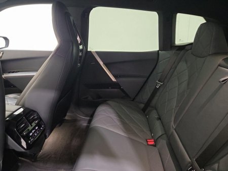 2023 BMW iX xDrive40 M Sport Edition €52,950 thumbnail