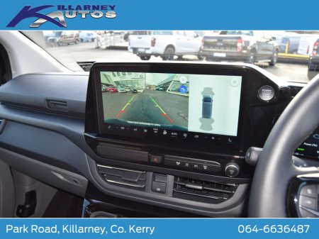 2026 Ford Tourneo Custom 2026 PHEV Tourneo Custom Limited 2.5 Auto thumbnail