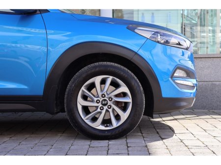 2016 Hyundai Tucson - thumbnail 4