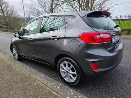2018 Ford Fiesta Titanium 1.10 85PS 5SPD 4DR €12,950 thumbnail