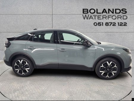 2026 Citroen C4 Plus Hybrid From €94 Per Week €31,975 thumbnail